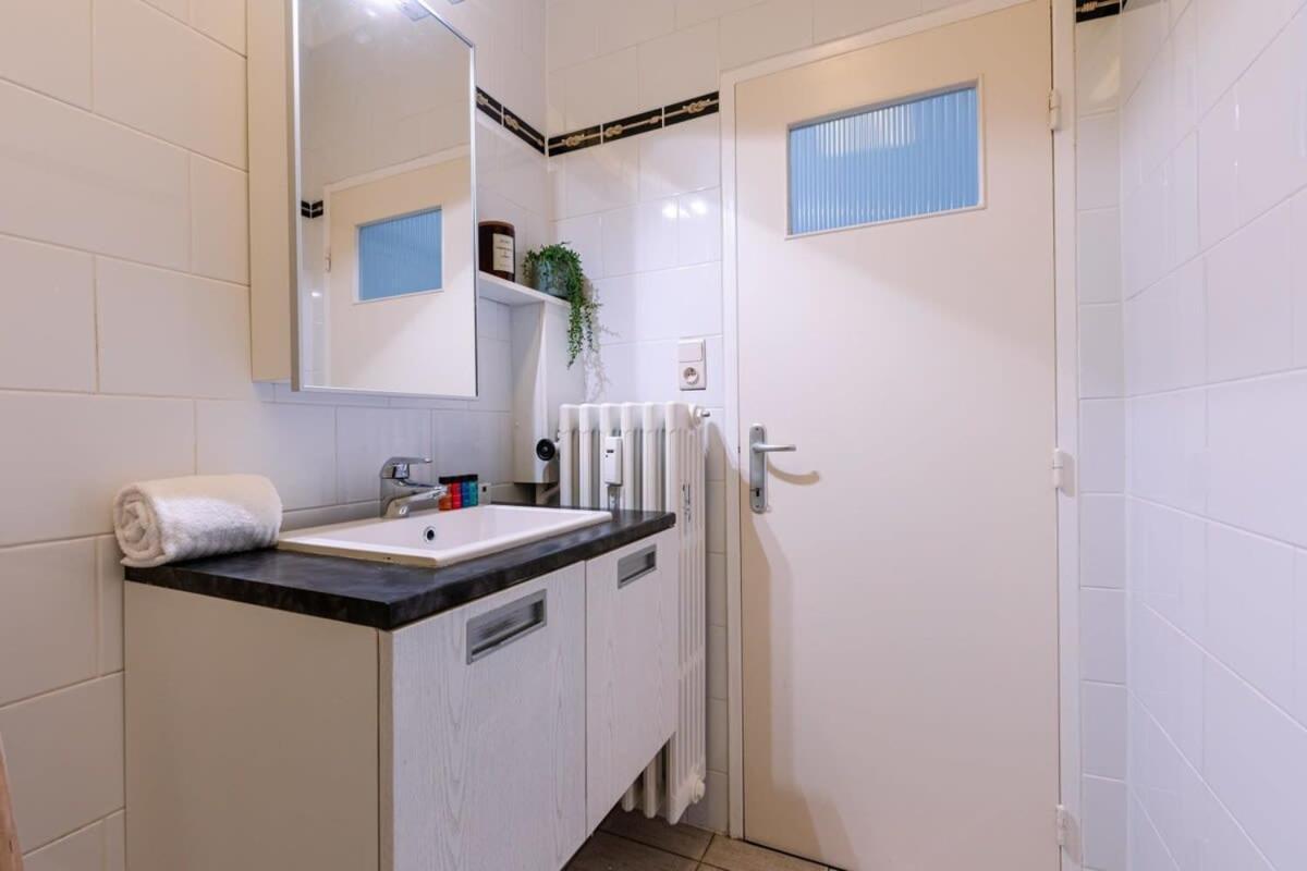 Huswell - Beautiful And Spacious Studio With Side Seaview Knokke-Heist Eksteriør billede