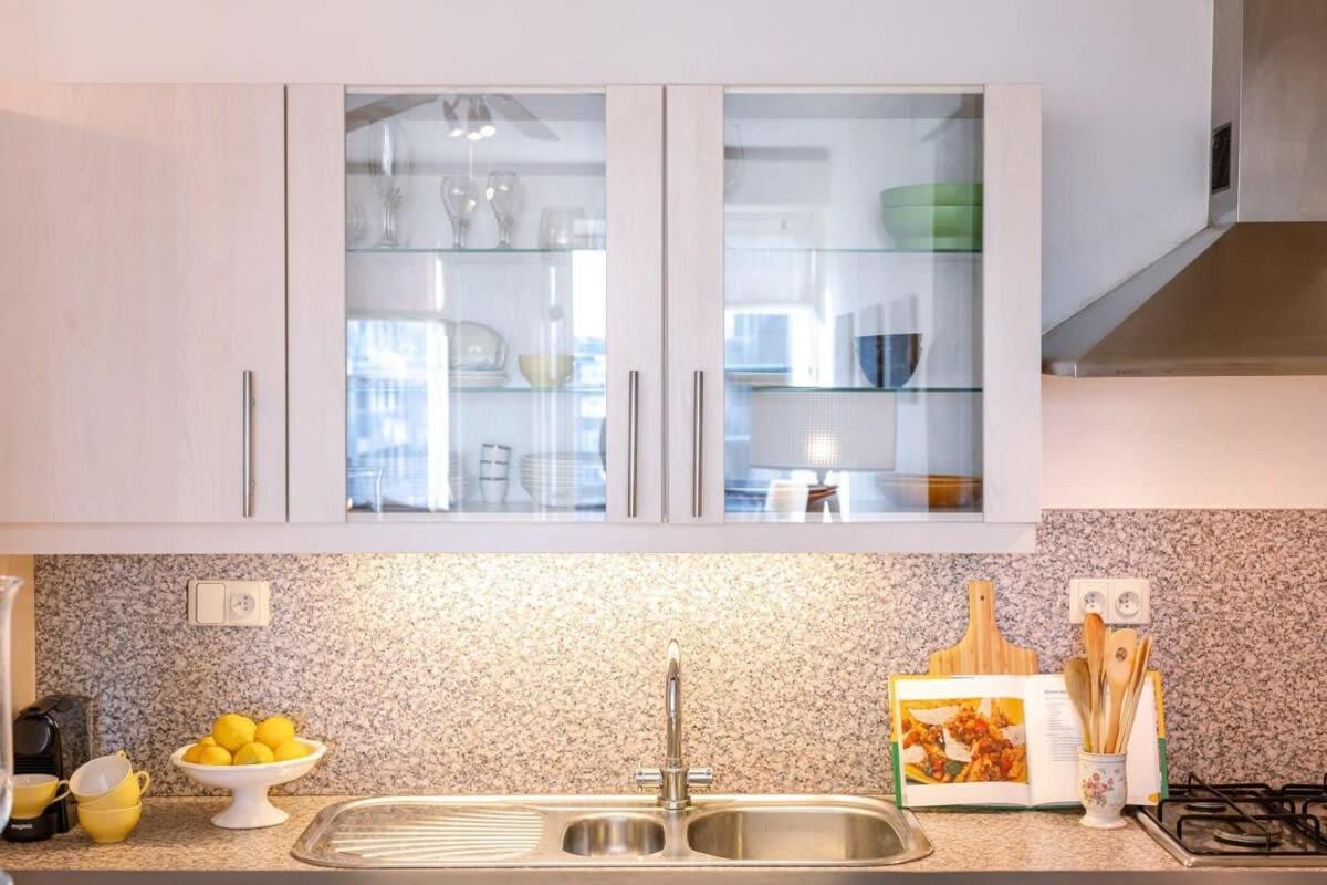 Huswell - Beautiful And Spacious Studio With Side Seaview Knokke-Heist Eksteriør billede